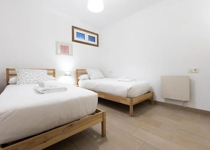 Arrola By Smiling Hondarribia