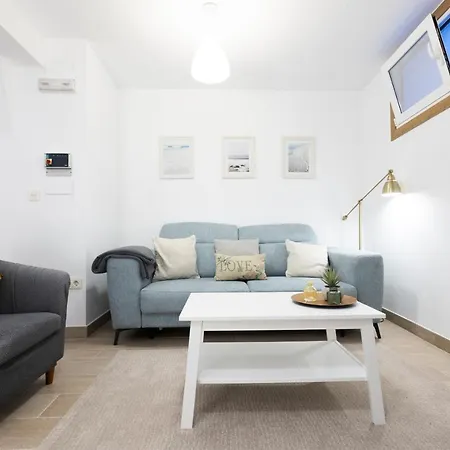 Arrola By Smiling アパート オンダリビア